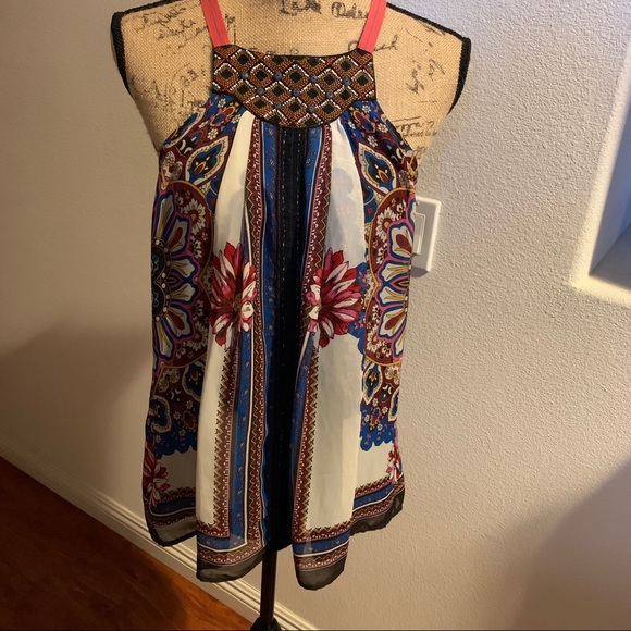 Anthropologie silk and embroidered top M - Picture 2 of 7